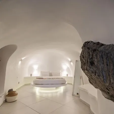 Luxus Vip * Oia