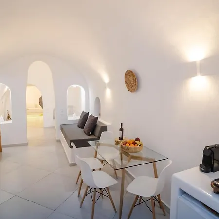 Luxus Vip * Oia